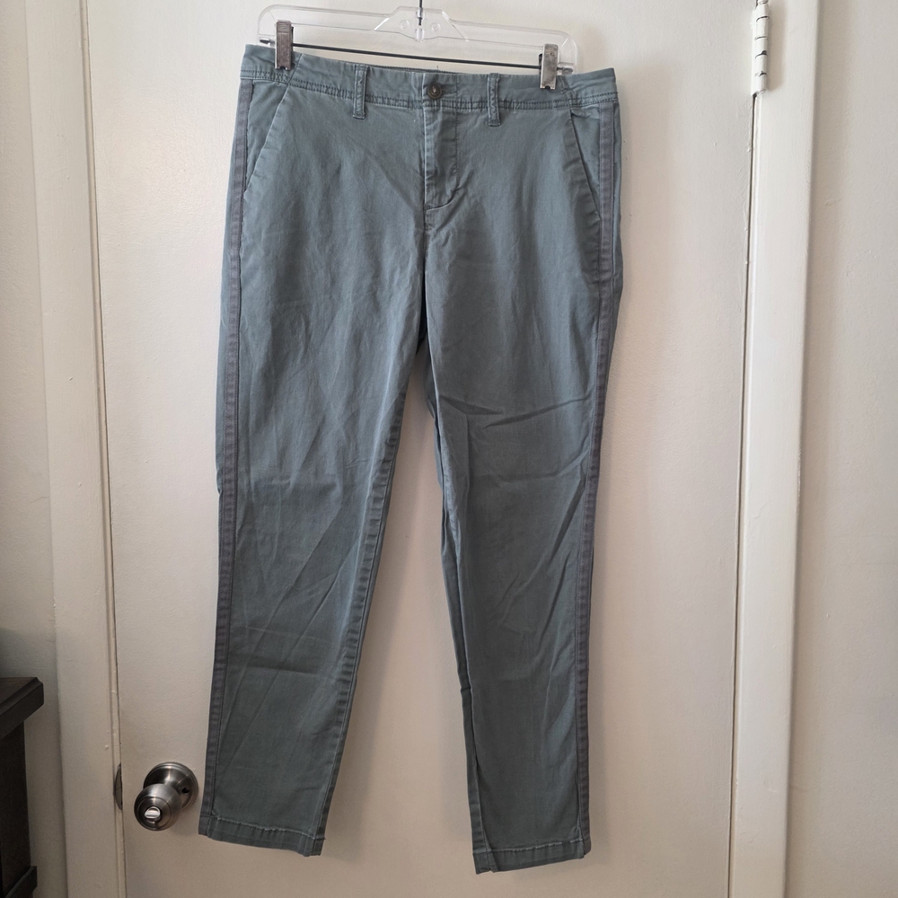 Kensie Green Cropped Pants